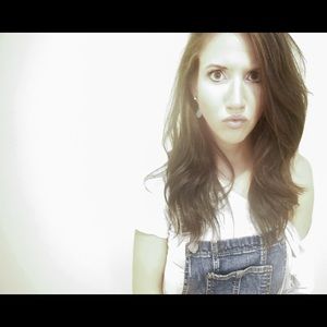 Meet your Posher, Christina